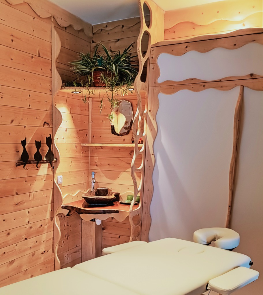 photo cabinet L AIMANT TERRE