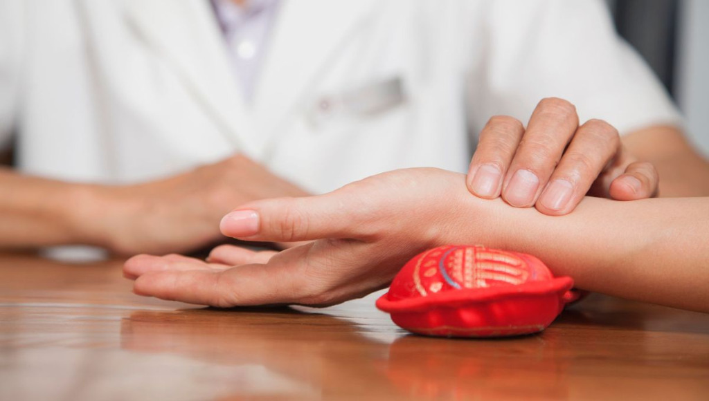 photo seance SAN BAO - Soins Energétiques Traditionnels Chinois