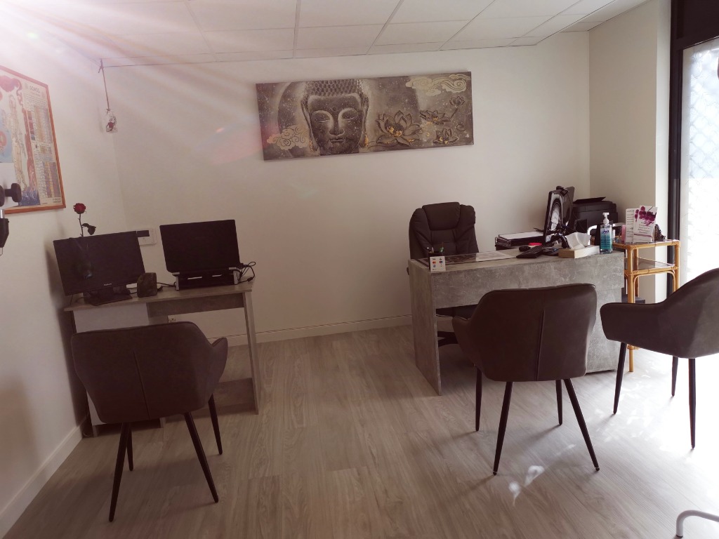 photo cabinet ISABELLE LONATI