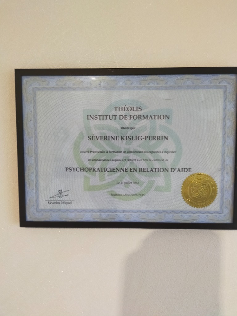 photo diplome Severine KISLIG-PERRIN 