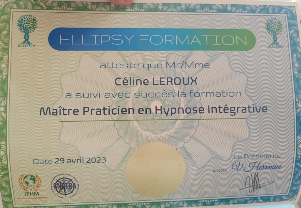 photo diplome Céline LEROUX