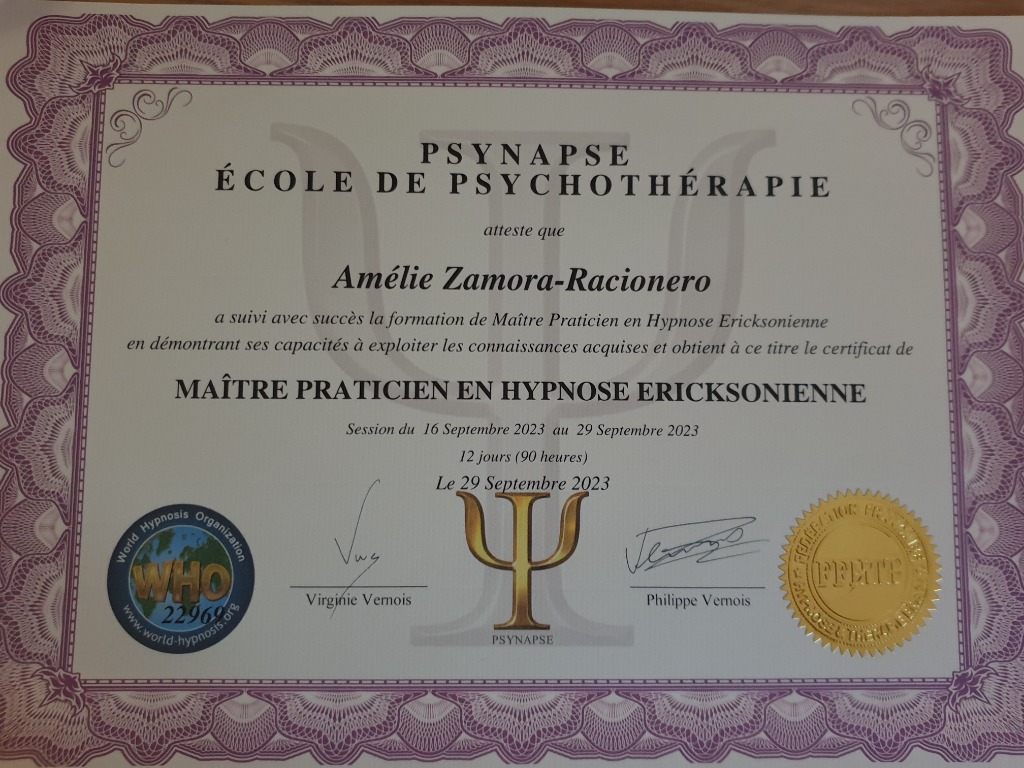 photo diplome Amélie Zamora-Racionero 