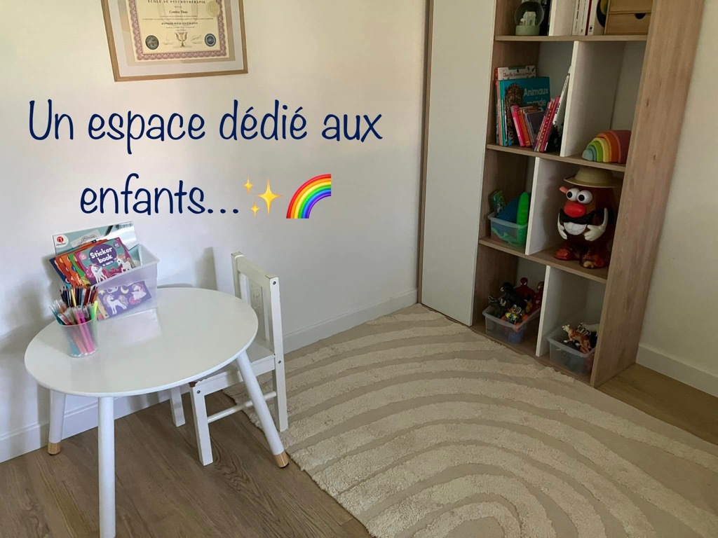 photo seance Cynthia Thais Hypnothérapeute