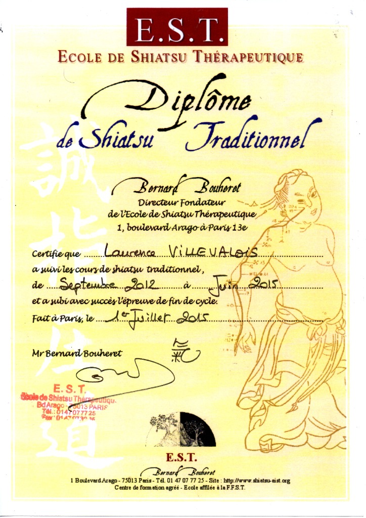 photo diplome Villevalois Laurence