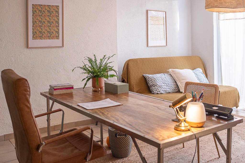 photo cabinet Cécile de Buor