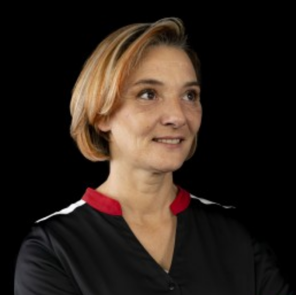 Karine Robin (hypnews.fr)