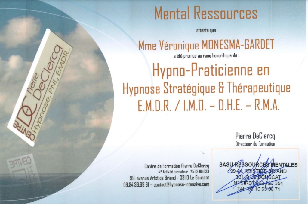 photo diplome Véronique Monesma Hypnose
