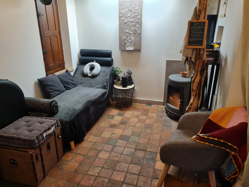 photo cabinet Psychopraticienne Soi, Nature et Énergie