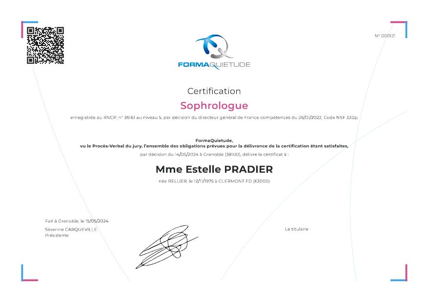 photo diplome Estelle PRADIER