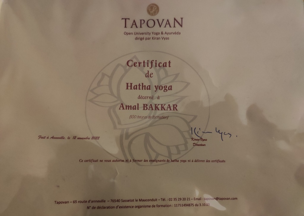 photo diplome AmelYogaSerenity