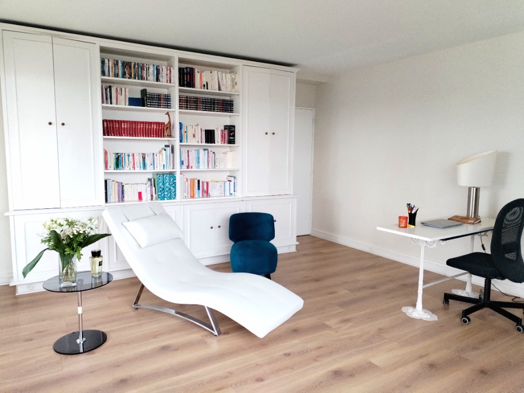 photo cabinet Lola Arfeuillere