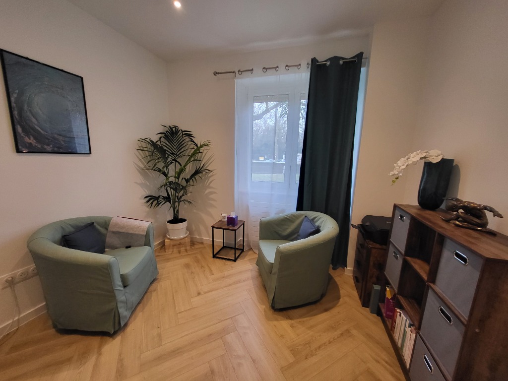 photo cabinet Hélène PENNEC