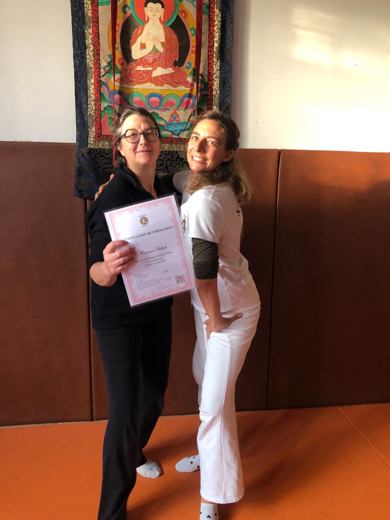 photo diplome Shiatsu Corinne