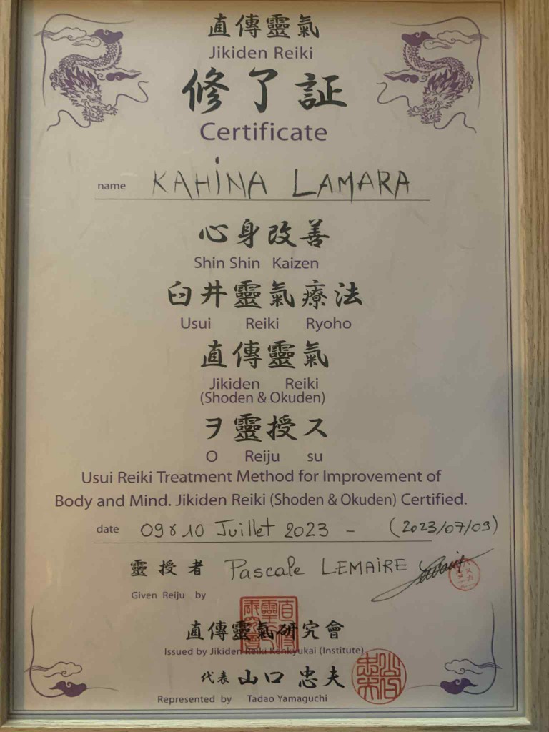 photo diplome Kahina Lamara