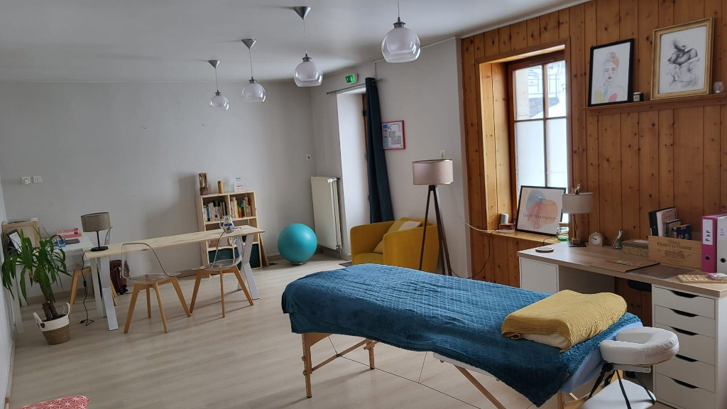 photo cabinet Aurore Roussillon Or’igine Naturopathe