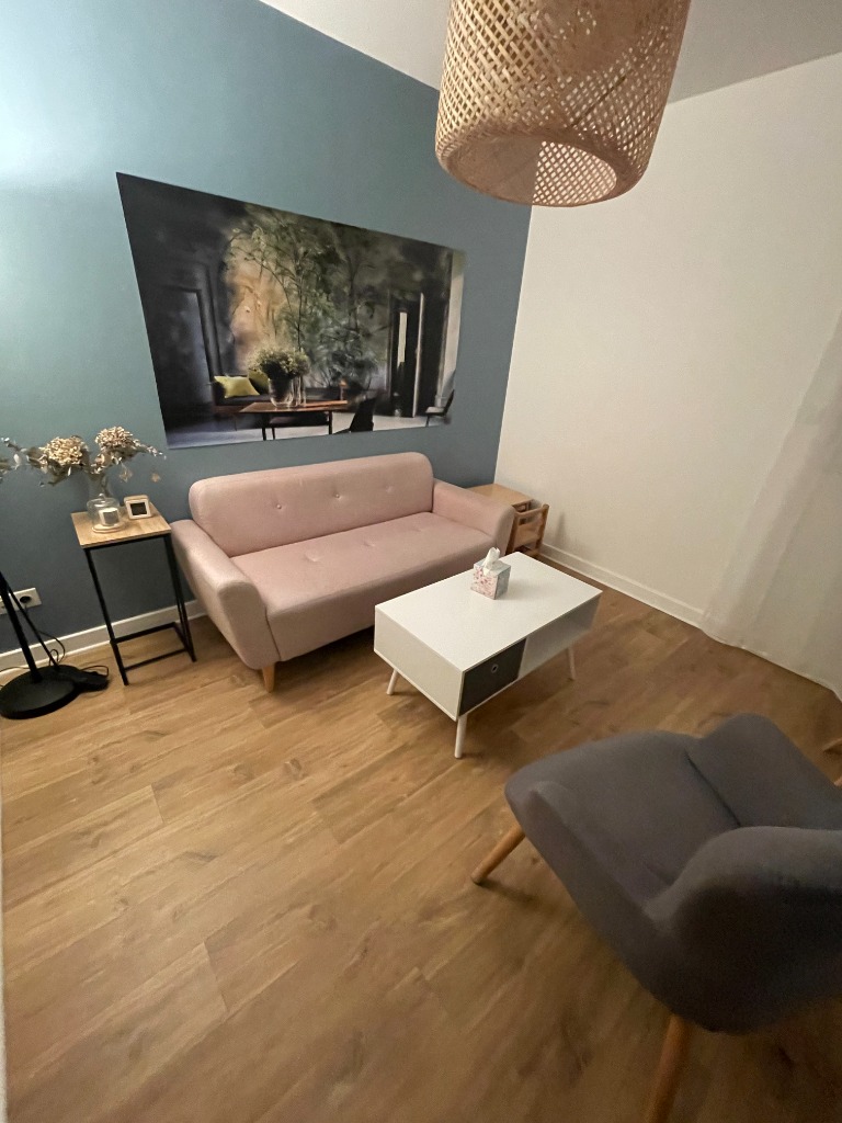 photo cabinet Lucie PELOUX