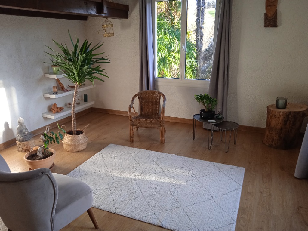 photo cabinet Jean-Michel Pourteau