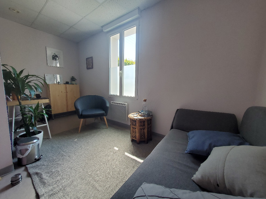 photo cabinet Christophe HOSTEN