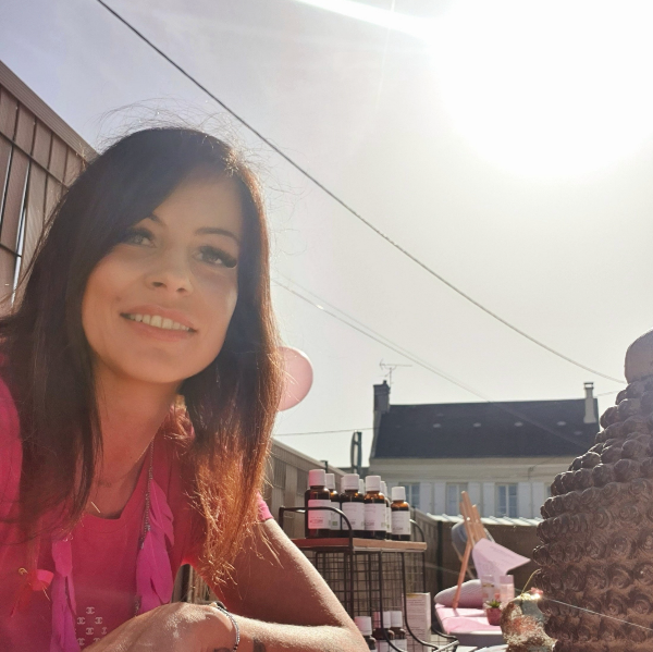 Be happy by Caroline