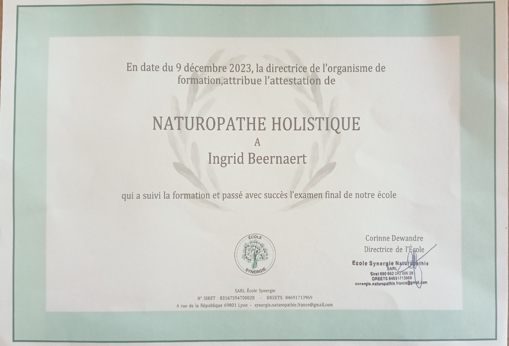 photo diplome Ingrid Beernaert Naturopathe