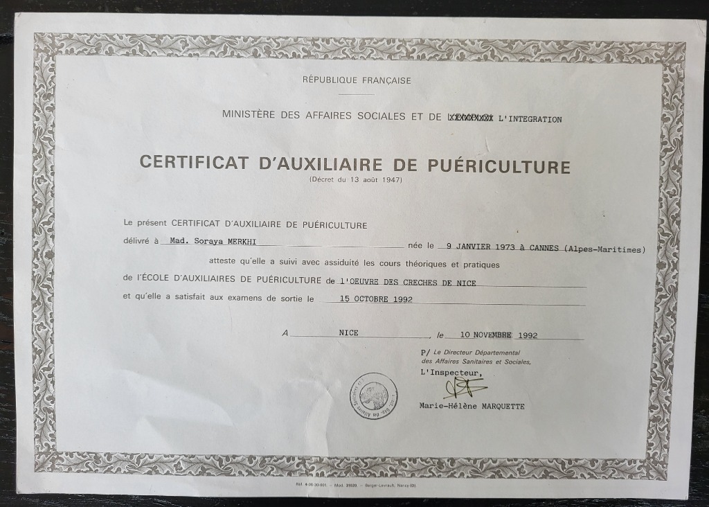 photo diplome Soraya Giappesi  IL ETAIT UNE FEE