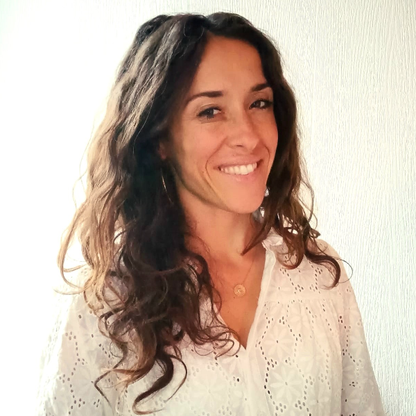 Céline POSNIC - Shivani Terr’Happy