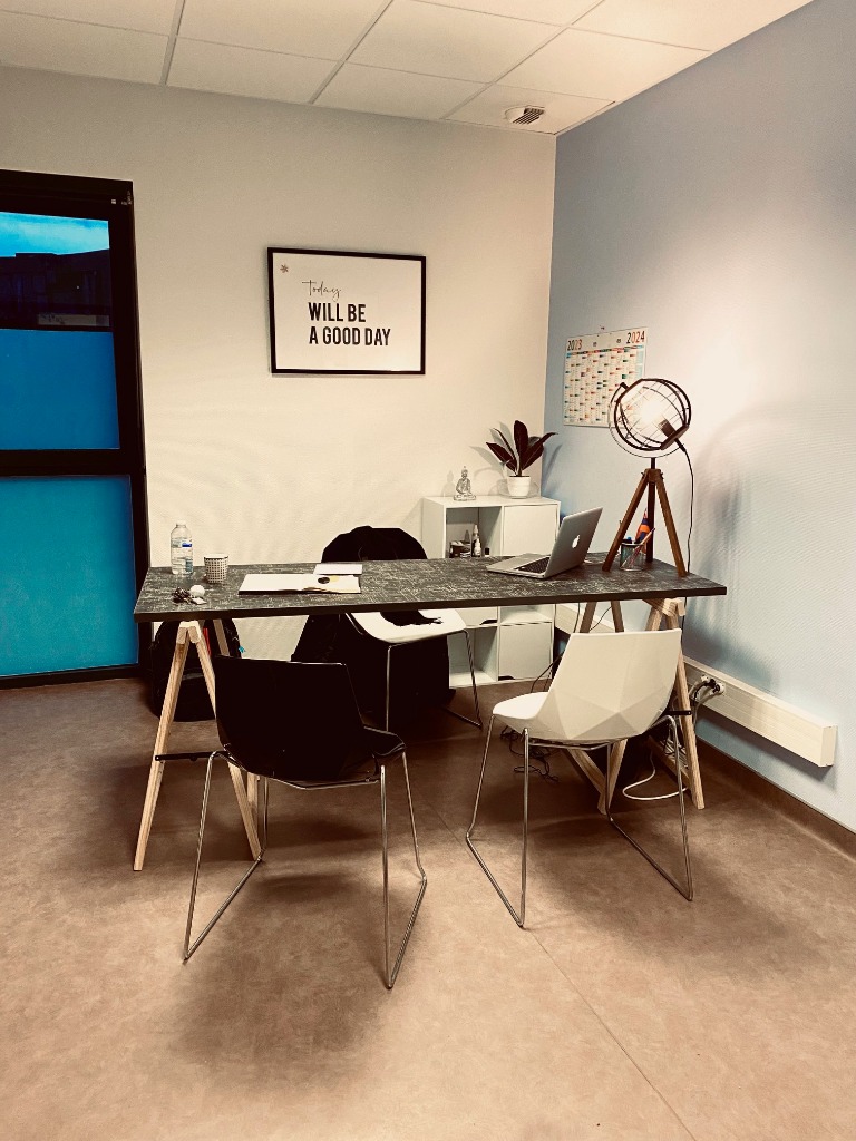 photo cabinet Yezeguelian Nicholas