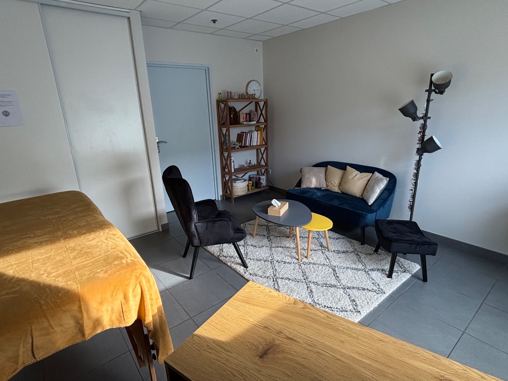 photo cabinet Whakaora