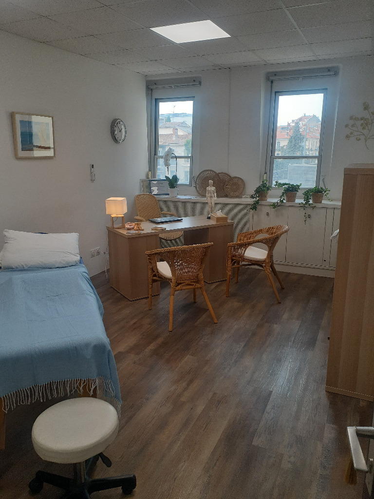 photo cabinet Patricia Sabadello réflexogue & naturopathe