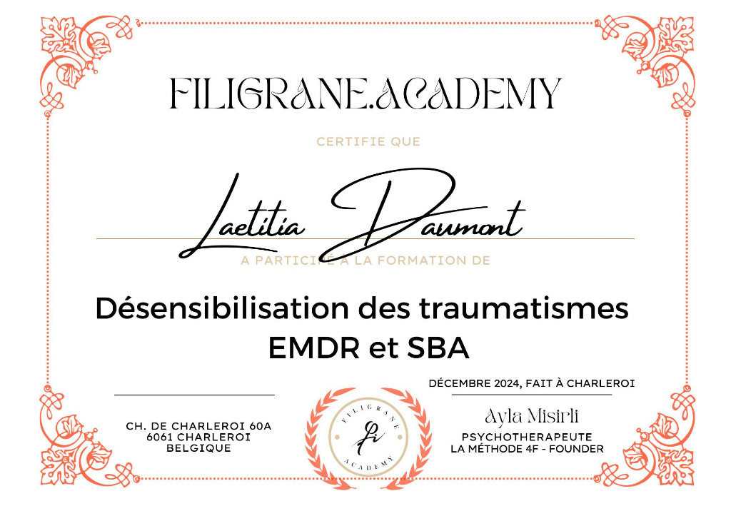 photo diplome Laetitia DAUMONT