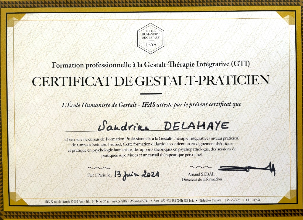 photo diplome Sandrine Delahaye