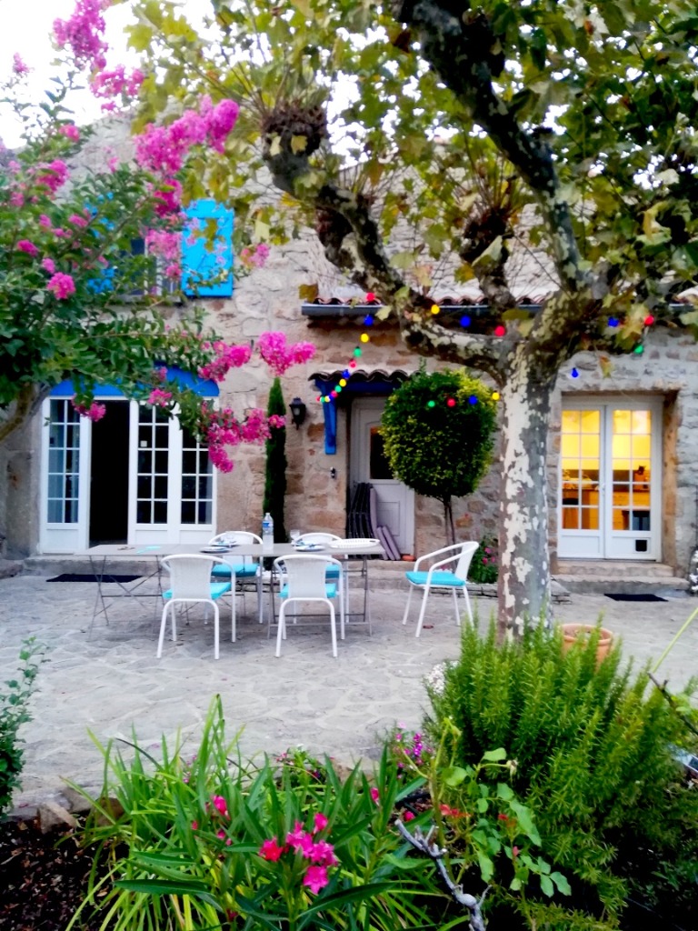 photo cabinet Mastrandreas Marie