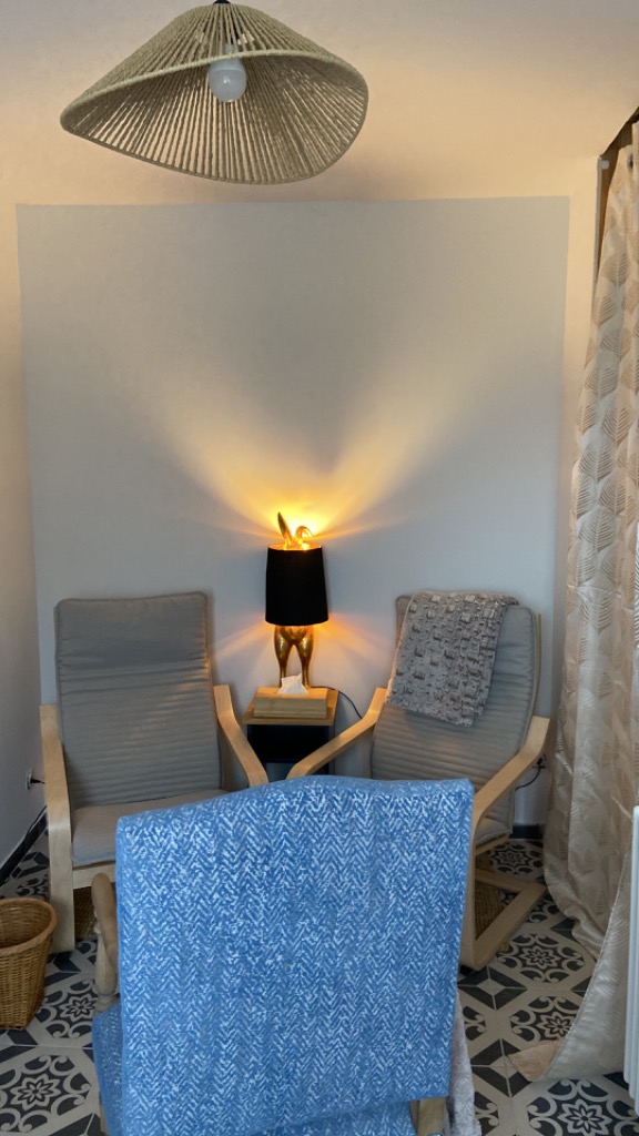 photo cabinet Yonne hypnose-Astrid Dubreuil