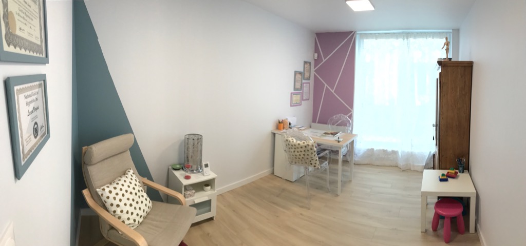 photo cabinet Virginie LECARD - Toujours Plus Libre