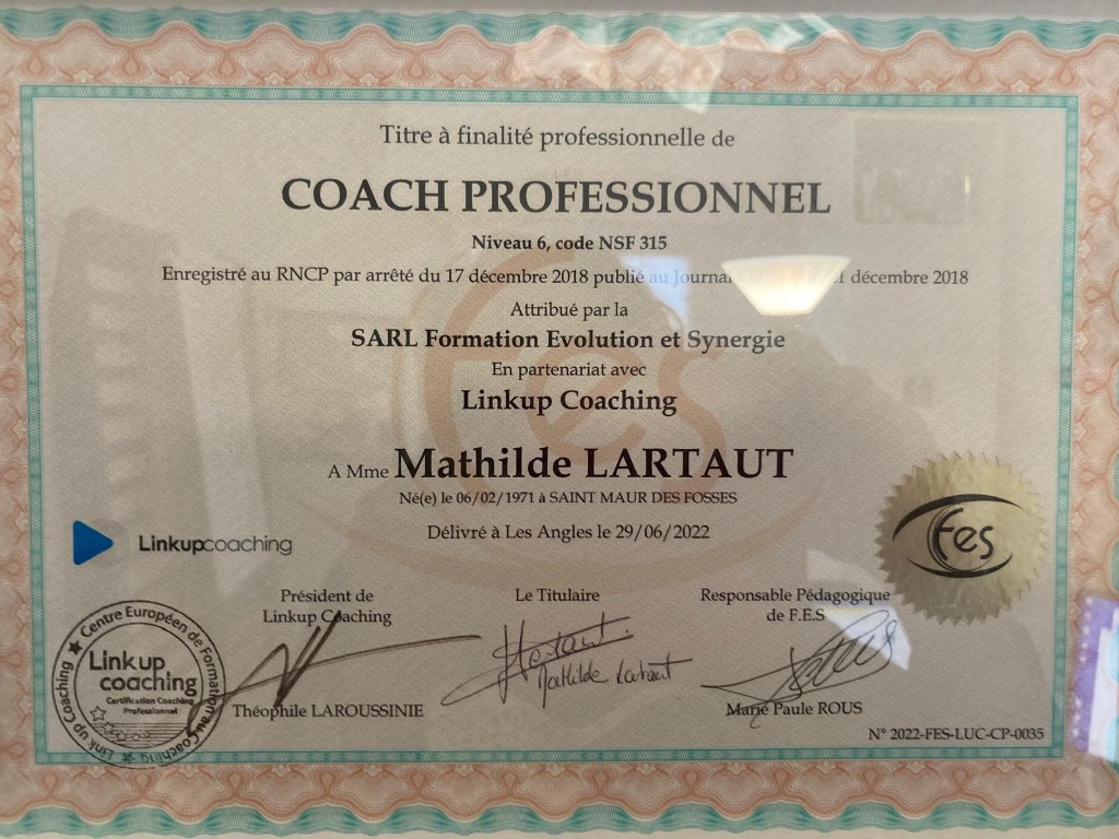 photo diplome Mathilde Lartaut