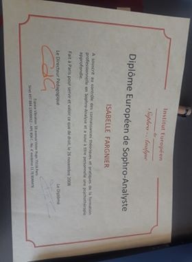 photo diplome Isabelle Fargnier