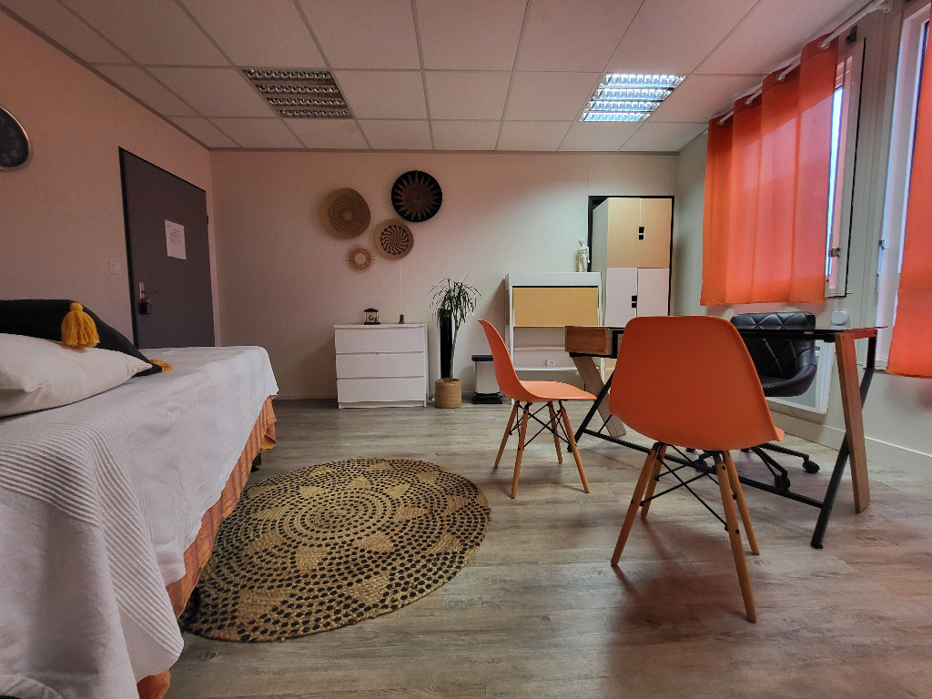 photo cabinet Cécile Gabaud Magnétisme 