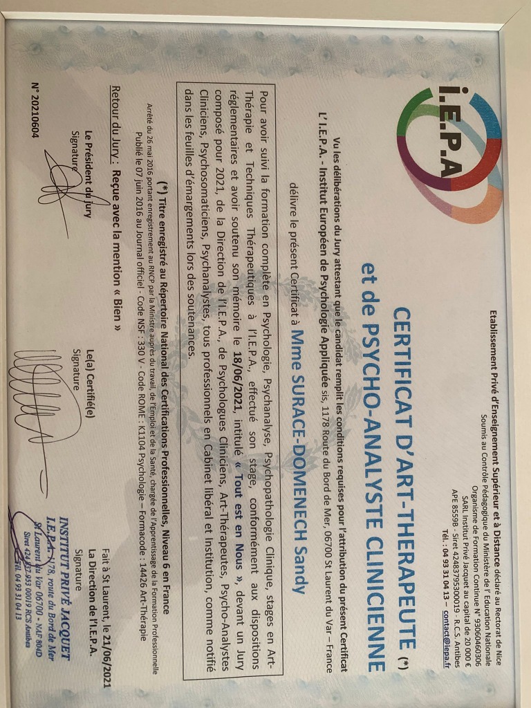 photo diplome SANDY SURACE DOMENECH