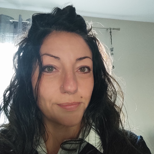 Angélique GONZÁLEZ