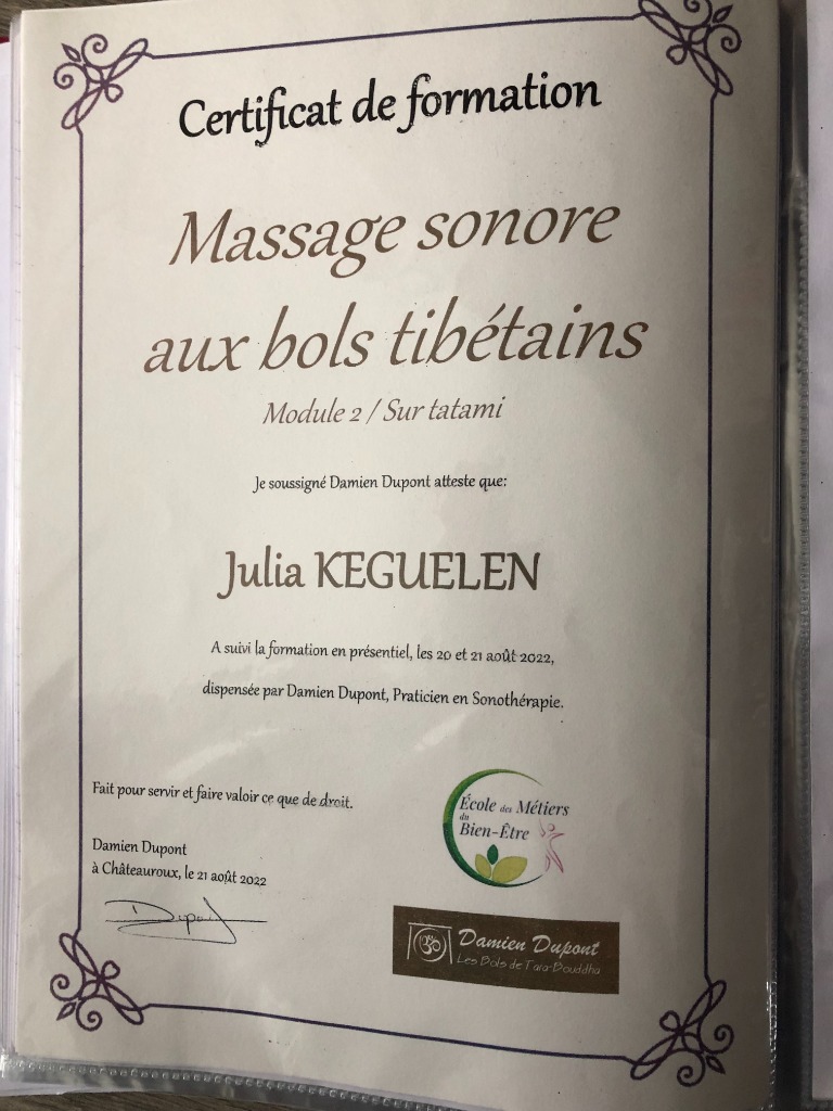 photo diplome Julia KERGUELEN