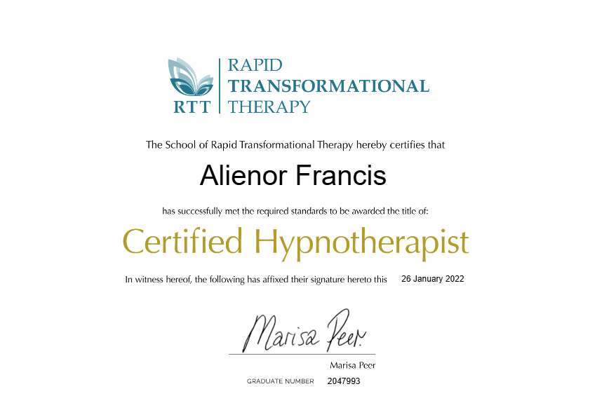 photo diplome Aliénor Francis