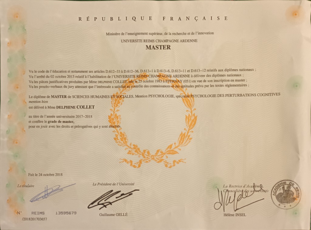 photo diplome Delphine COLLET 