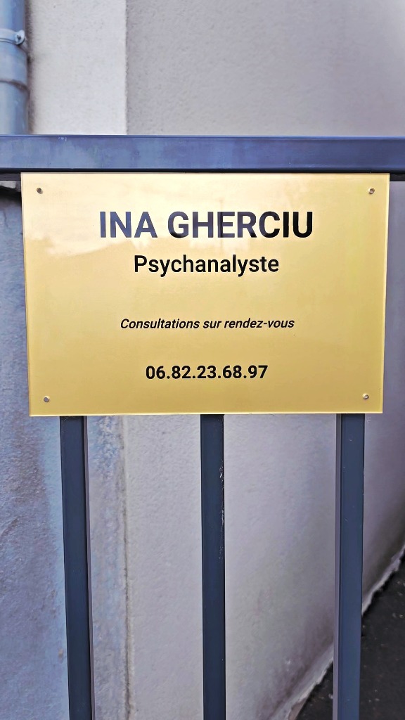 photo cabinet Ina GHERCIU