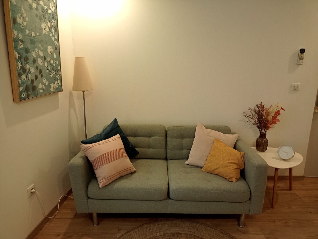 photo cabinet Céline POUZENC