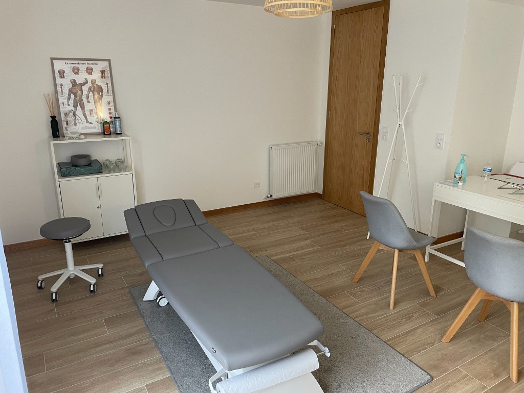 photo cabinet Laura BOUCLY