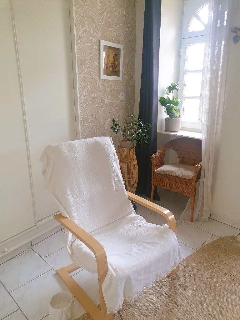 photo cabinet Marie-Ange EYRAGNE