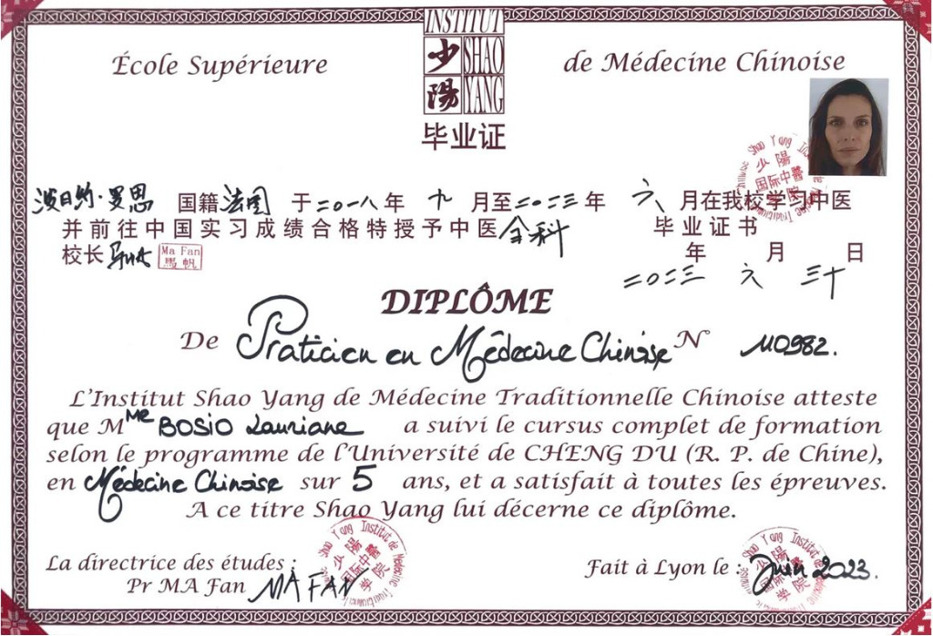 photo diplome Lauriane BOSIO