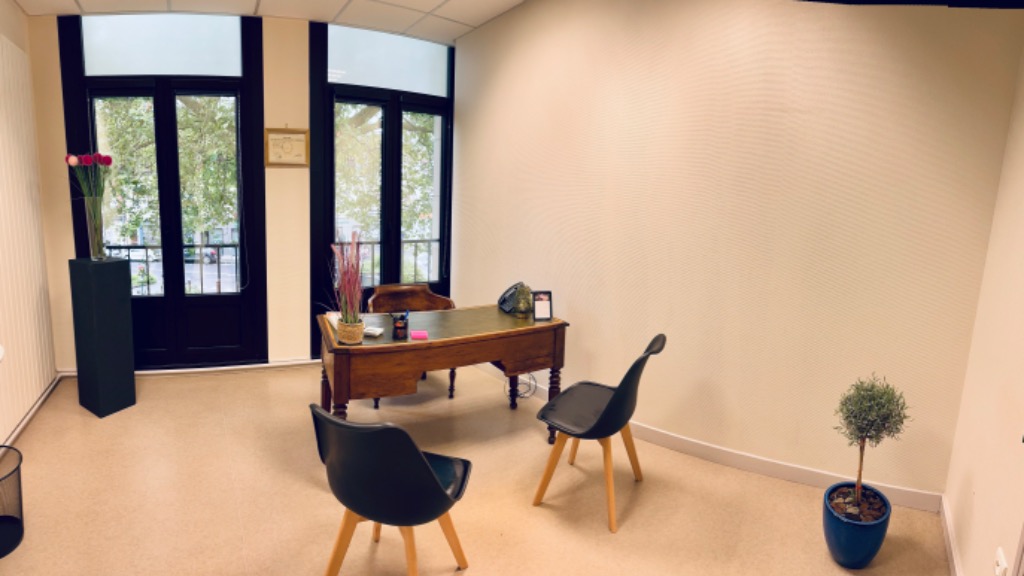 photo cabinet Laurent souchon