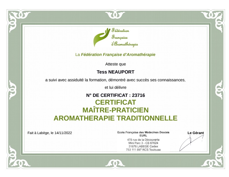 photo diplome Tess NEAUPORT