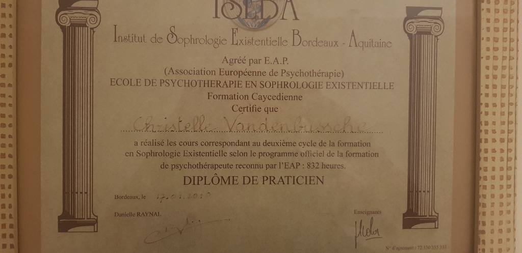 photo diplome Yoga&sophro 